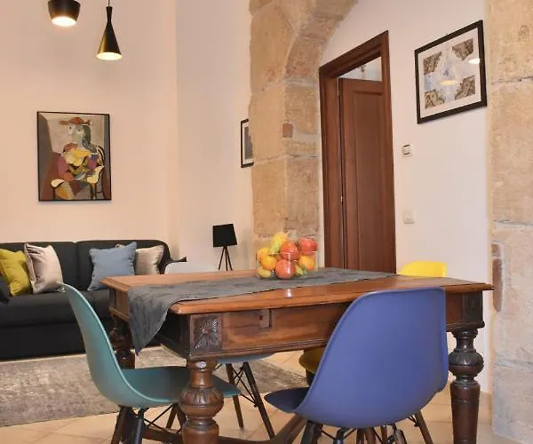 La Maison Ai Quattro Canti